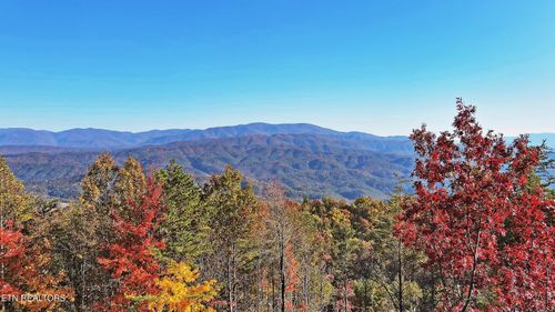 4951 Look Rock Crest Dr, Maryville, TN, 37803-3513 | Card Image