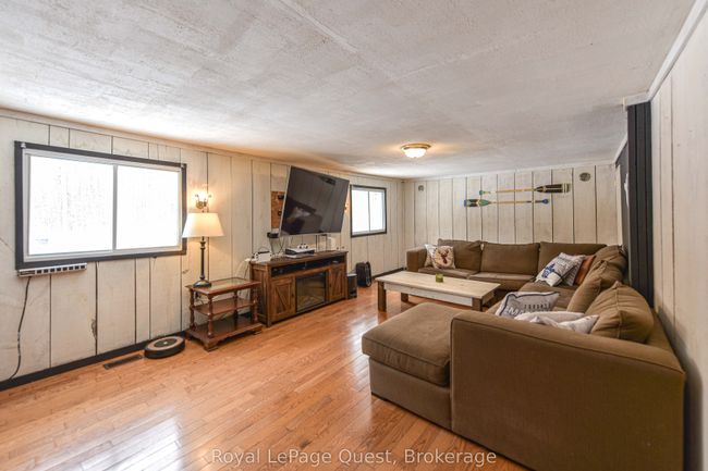 1979 Peninsula Point Rd, House other with 3 bedrooms, 2 bathrooms and 6 parking in Severn Bridge ON | Image 15