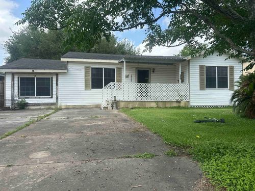 2829 Manning St, Port Arthur, TX, 77640-1059 | Card Image