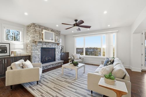 5425 Niagara Ln N, Plymouth, MN, 55446-4553 | Card Image