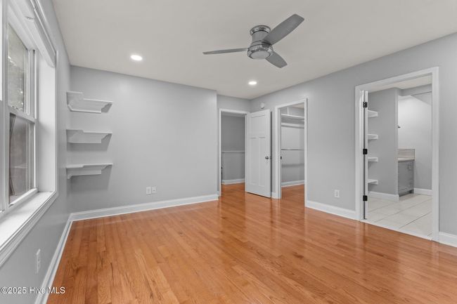 Primary Suite | Image 17