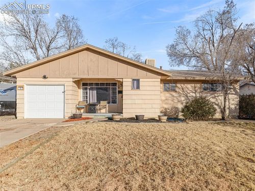 18 Dundee Ln, Pueblo, CO, 81001-1728 | Card Image