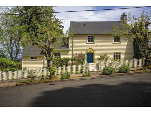 1808 Nw Aspen Ave, Portland, OR, 97210-1211 | Card Image