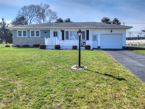 71 Fox Meadow Road, Greece, NY, 14626 | Card Image