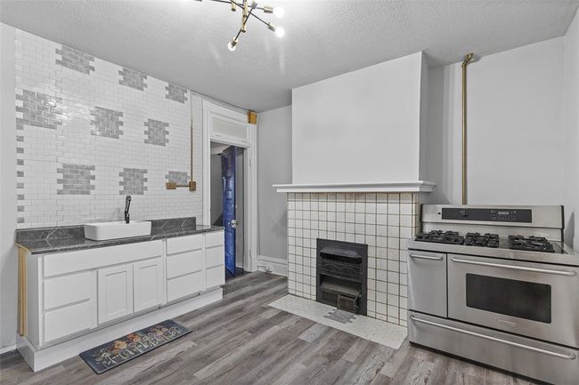 5819 Station St, House other with 5 bedrooms, 4 bathrooms and 1 parking in East Liberty PA | Image 9