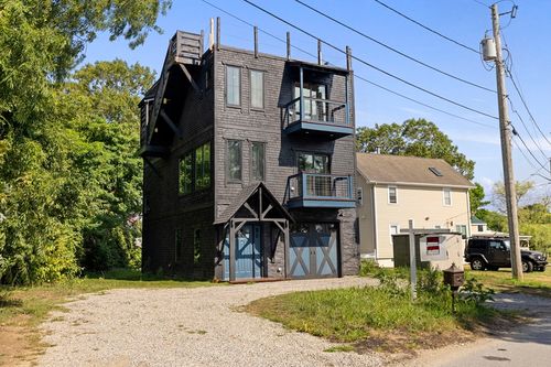 388 Sea View Dr, Warwick, RI, 02889-9423 | Card Image