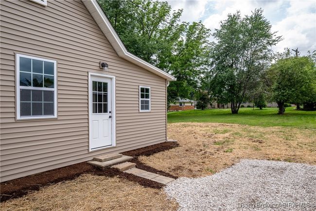 112 Spring Grove Ave, Home with 2 bedrooms, 1 bathrooms and null parking in Salem IN | Image 31