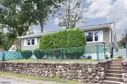 1 Sylvan Ln, Ringwood, NJ, 07456-1927 | Card Image