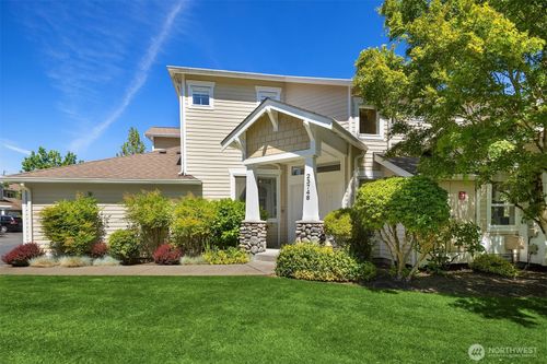 23748 Se 36th Ln, Sammamish, WA, 98029-6337 | Card Image