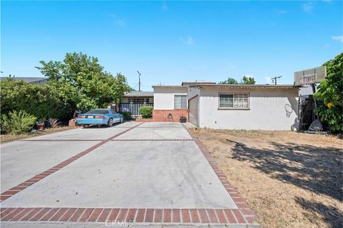 9168 Vena Ave, Arleta, CA, 91331-4834 | Card Image