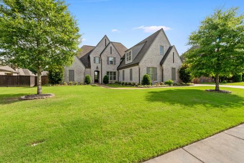 90 Oak Run Ln, Rossville, TN, 38066-5052 | Card Image