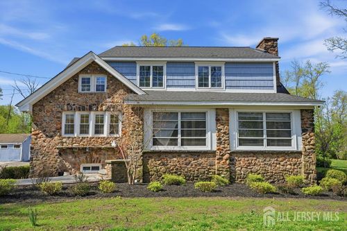 905 N Washington Avenue, Green Brook, NJ, 08812 | Card Image