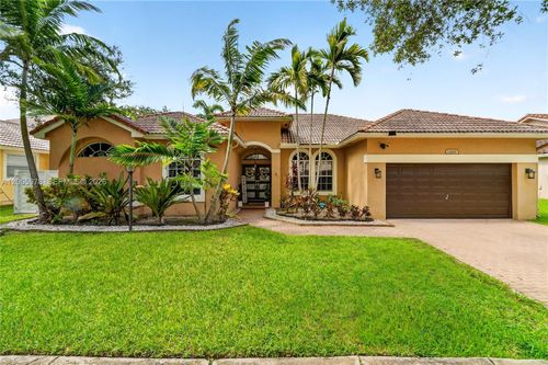 12617 Nw 23rd St, Pembroke Pines, FL, 33028-2542 | Card Image
