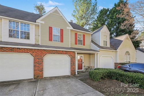 4557 Antelope Ln, Charlotte, NC, 28269-3183 | Card Image