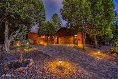 4951 W Stage Coach Trl, Show Low, AZ, 85901-2881 | Card Image