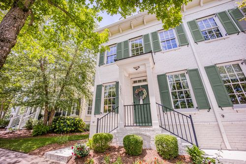 1003 Rural Plains Cir, Franklin, TN, 37064-1501 | Card Image