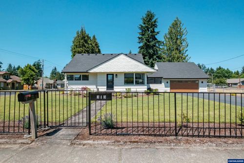 313 N Evergreen Ave, Stayton, OR, 97383-2259 | Card Image