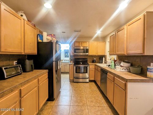 apt-10-3214 E 4th St, Tucson, AZ, 85716-4511 | Card Image