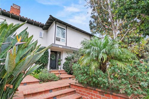 2638 Vista Del Oro, Newport Beach, CA, 92660-3506 | Card Image