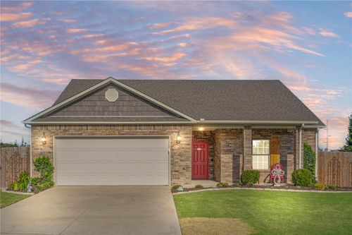 1570 Joseph Way, Centerton, AR, 72719-6000 | Card Image
