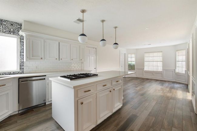 17902 Fernbluff Dr, House other with 4 bedrooms, 4 bathrooms and 2 parking in Spring TX | Image 9