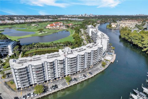 729-200 Diplomat Pkwy, Hallandale Beach, FL, 33009-3768 | Card Image