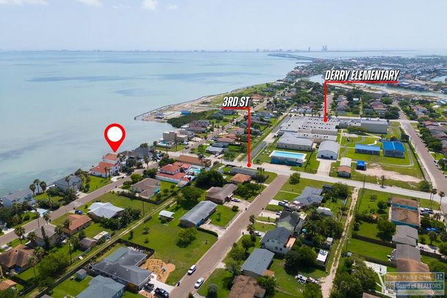 1810 N Shore Dr, House other with 3 bedrooms, 3 bathrooms and 2 parking in Port Isabel TX | Image 20