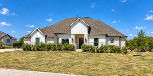 104 Caleb Ct, Spicewood, TX, 78669-2280 | Card Image