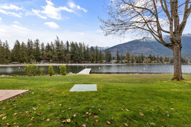 25 Lakeshore Drive, House other with 4 bedrooms, 2 bathrooms and null parking in Cultus Lake BC | Image 20