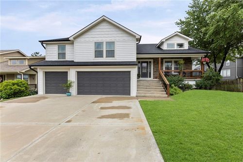 21431 W 47th Ter, Shawnee, KS, 66218 | Card Image
