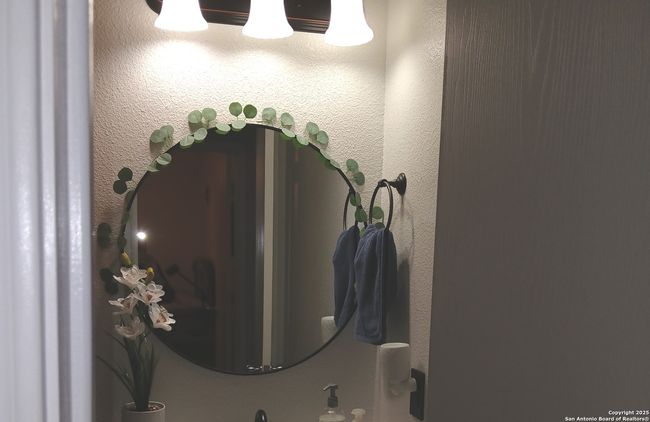 4004 Whisper Rdg, House other with 3 bedrooms, 2 bathrooms and null parking in Schertz TX | Image 17