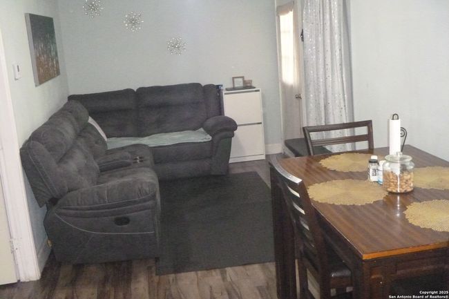 1125 Clear Lake Loop, House other with 1 bedrooms, 1 bathrooms and null parking in Poteet TX | Image 8