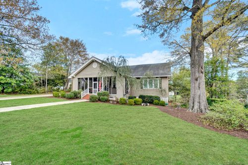 203 S Adair St, Clinton, SC, 29325-2564 | Card Image