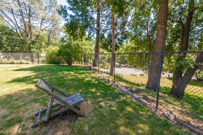 581 Crestview Dr, House other with 4 bedrooms, 1 bathrooms and null parking in Diamond Springs CA | Image 40