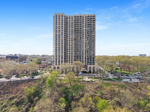 19g-7855 Boulevard E, North Bergen, NJ, 07047-5934 | Card Image