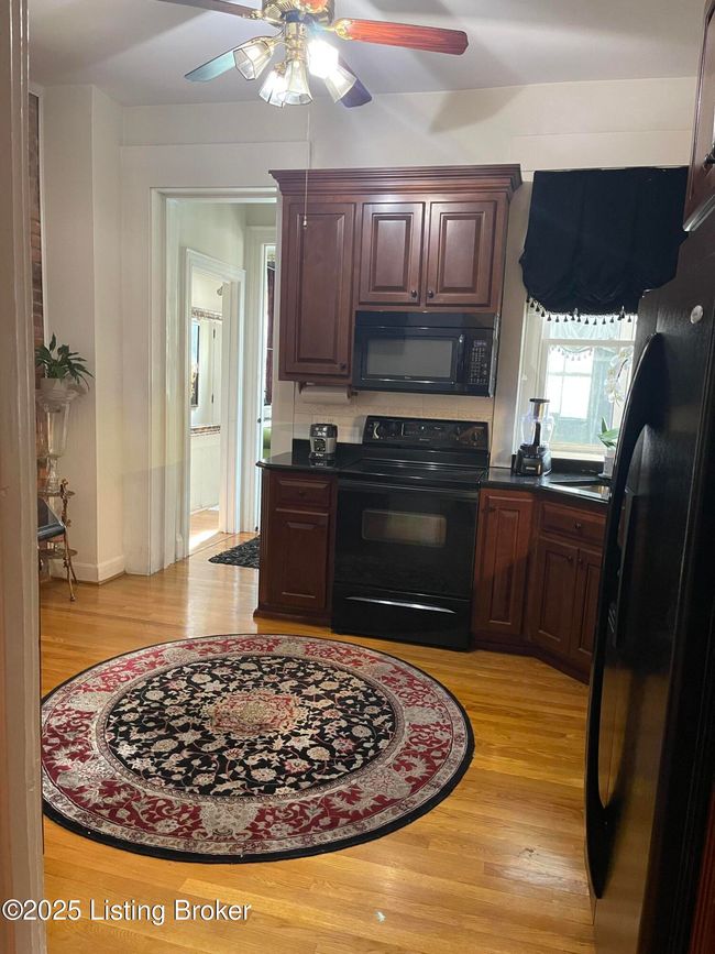 1515 S 3 Rd St, House other with 4 bedrooms, 4 bathrooms and null parking in Louisville KY | Image 20