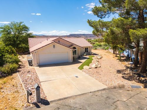 725 Gunlock Cir, St. George, UT, 84790-6703 | Card Image
