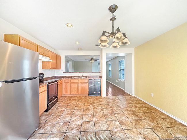 1051 Sundance Ft, House other with 3 bedrooms, 2 bathrooms and null parking in San Antonio TX | Image 7