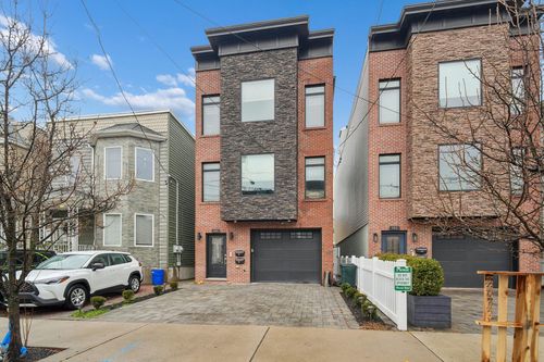 2-104 Poplar St, Jersey City, NJ, 07307-3232 | Card Image