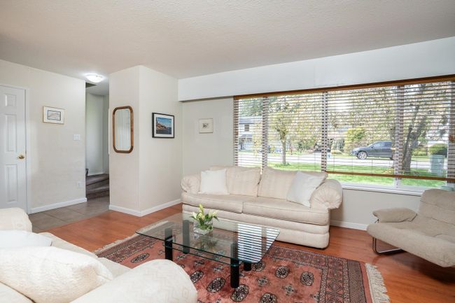 4486 61 Street, House other with 4 bedrooms, 2 bathrooms and 1 parking in Delta BC | Image 3