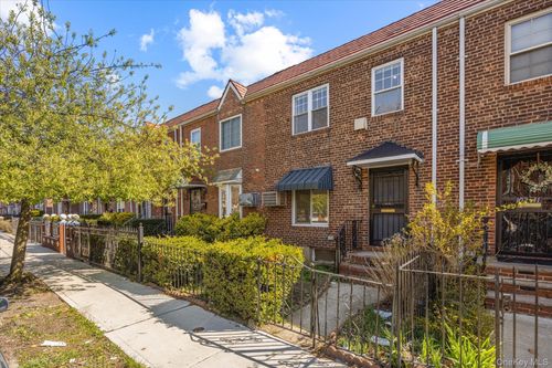 102-39 183rd Pl, Hollis, NY, 11423-3101 | Card Image