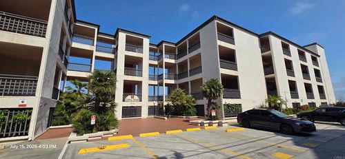 b214-3790 Florida St, San Diego, CA, 92104-3207 | Card Image