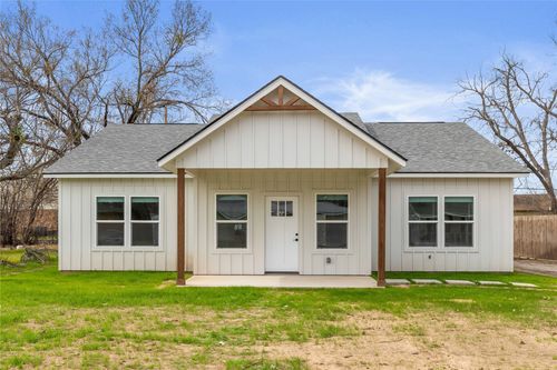 2303 Dartmore St, Brownwood, TX, 76801-4833 | Card Image