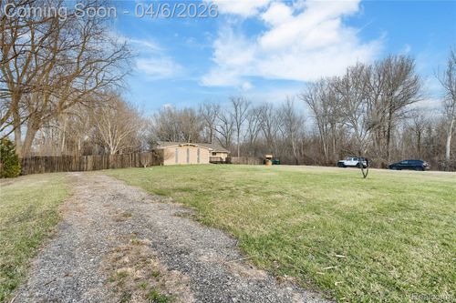 15701 Middlebelt Rd, Romulus, MI, 48174-3158 | Card Image