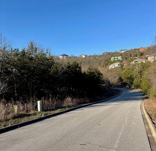 743 Crescent Dr, Hollister, MO, 65672-4886 | Card Image