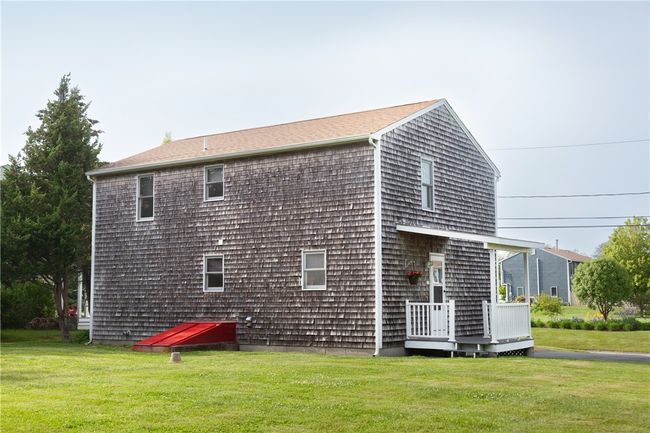 63 Botelho Dr, House other with 3 bedrooms, 2 bathrooms and 6 parking in Portsmouth RI | Image 7