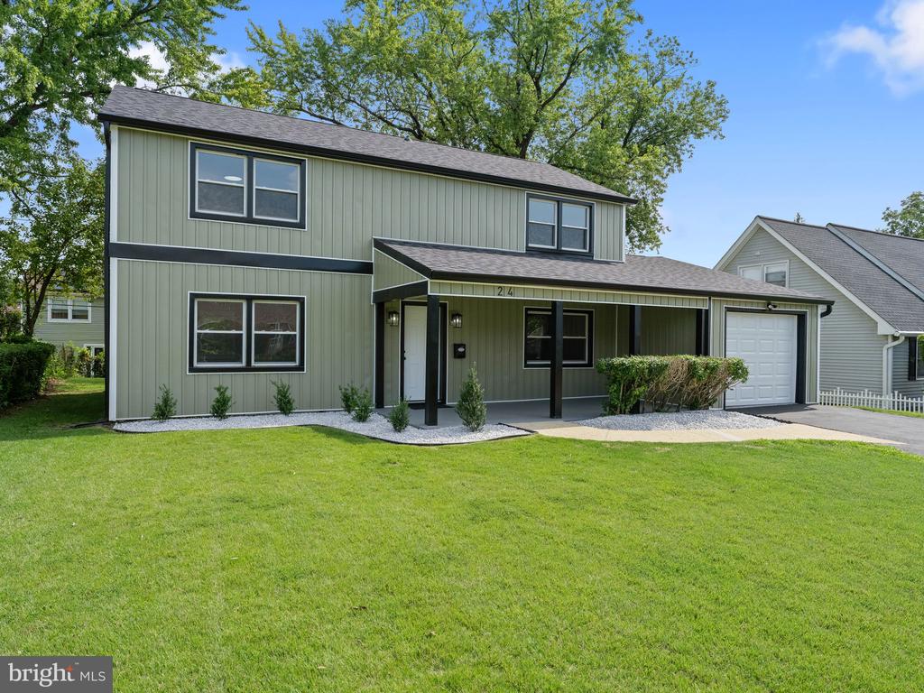 Residential in WILLINGBORO 4