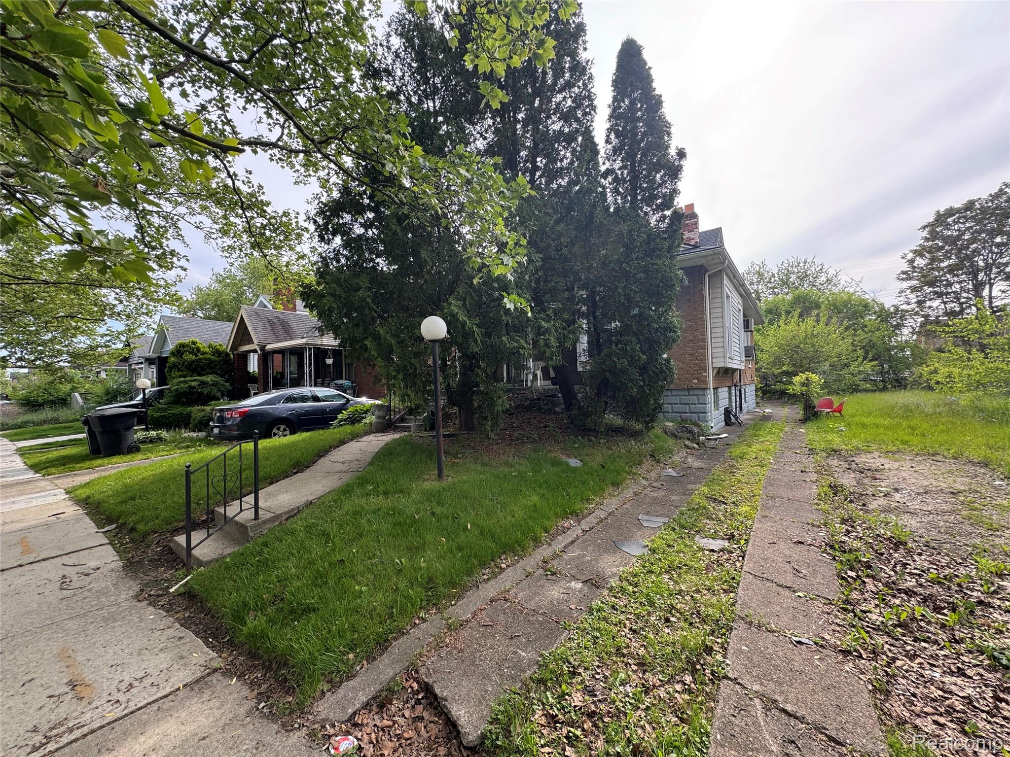 Residential in Detroit 5