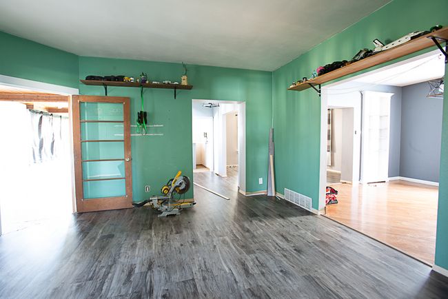 393 E Front St, House other with 3 bedrooms, 3 bathrooms and 2 parking in El Paso IL | Image 11