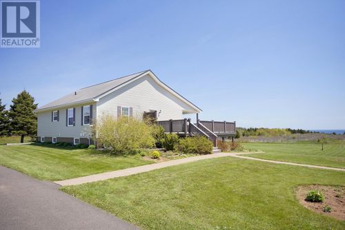29 Macphee Avenue, Souris, PE, C0A2B0 | Card Image